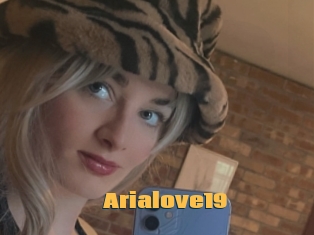 Arialove19