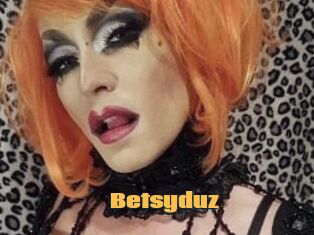 Betsy_duz