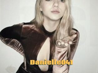 Danielle041