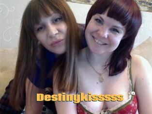 Destinykisssss