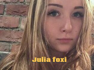 Julia_foxi