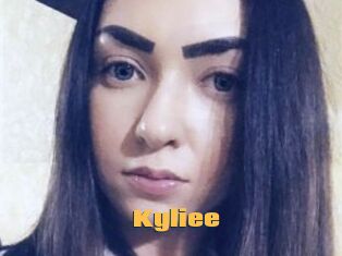 Kyliee_