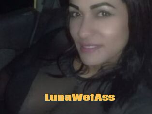 LunaWetAss