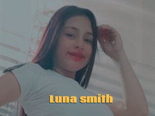 Luna_smith