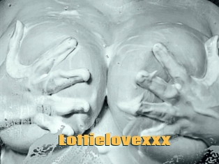 Lottielovexxx