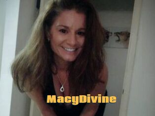 Macy_Divine