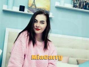 MiaCarry