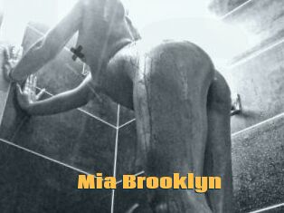 Mia_Brooklyn
