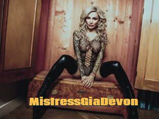 MistressGiaDevon