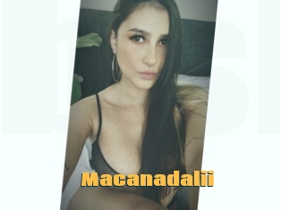 Macanadalii