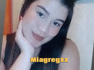 Miagreyxx