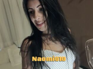 Naomi010