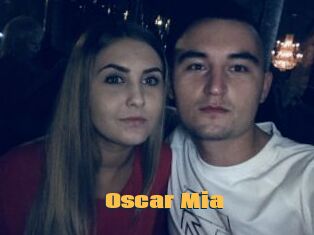 Oscar_Mia