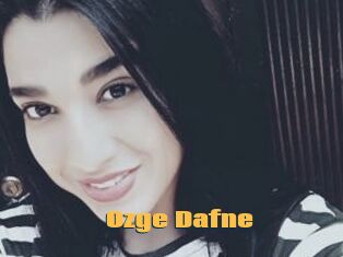 Ozge_Dafne