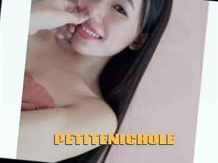 PETITENICHOLE
