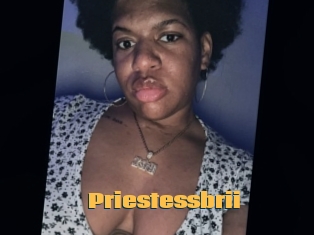 Priestessbrii