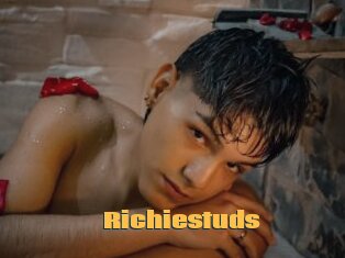 Richiestuds