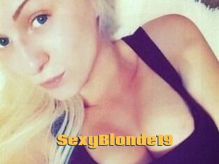 SexyBlonde_19